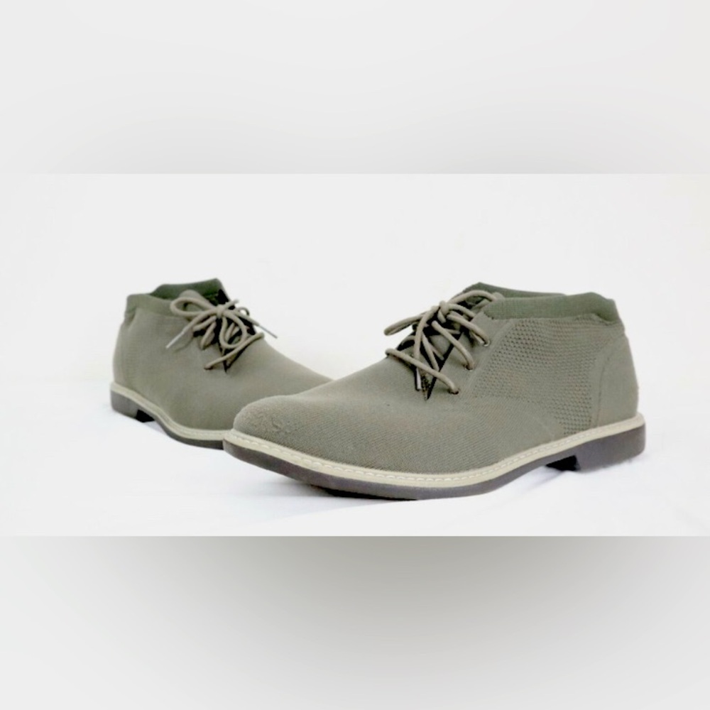 Mark Nason Mens Sz 9.5 Weldon Taupe Chukka Boots. EUC